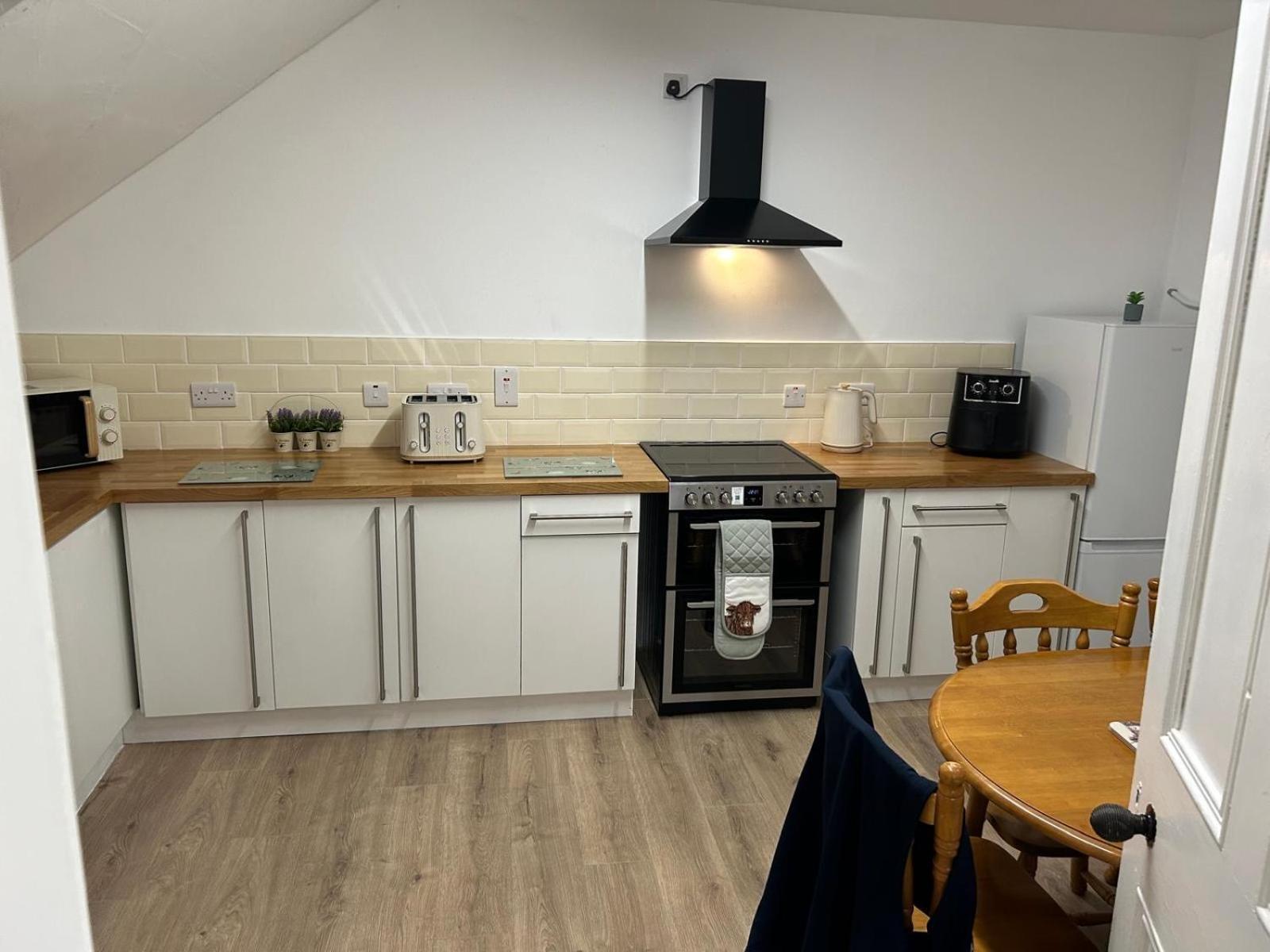 3 Bed Cozy Antrim Apartment With Great Views Zewnętrze zdjęcie