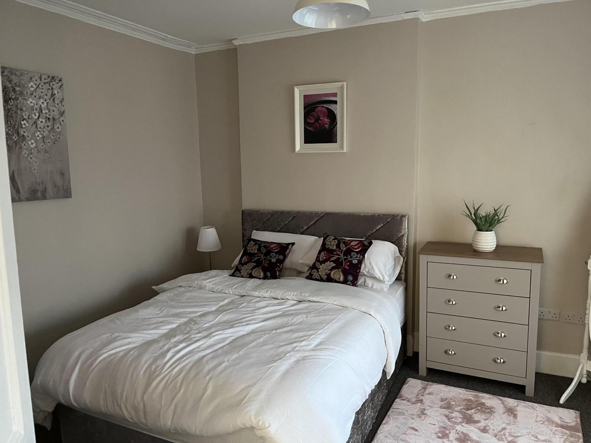 3 Bed Cozy Antrim Apartment With Great Views Zewnętrze zdjęcie
